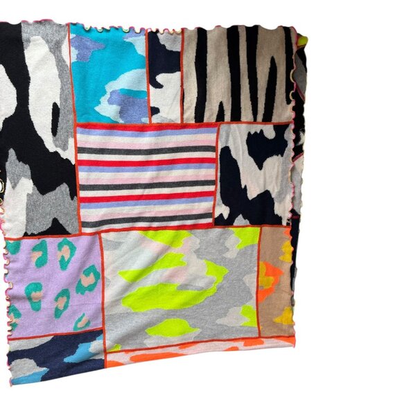 Brodie Cashmere Extra Large multicolor patchwork scarf 34" x 78" 100% cashmere - Picture 3 of 6